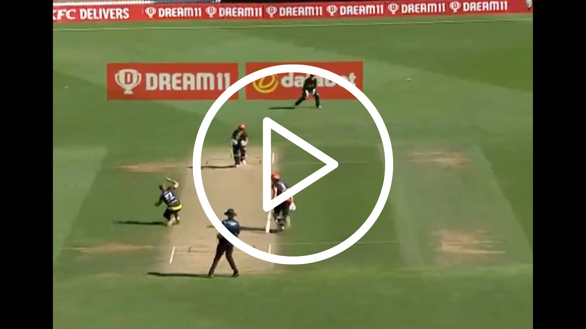 [Watch] Logan Van Beek Grabs 'Incredible' One Hander Off His Own Bowling In Super Smash